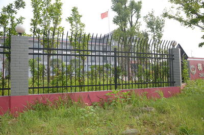 贵州安美捷锌钢围栏护栏